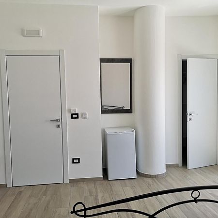 B&B Tra Scirocco E Tramontana Gallipoli Kamer foto